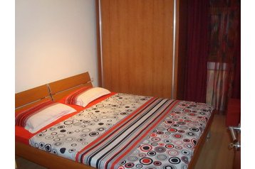 Частен дом Petrovac 5